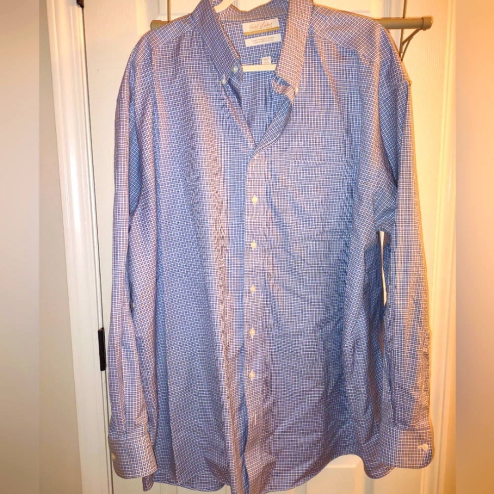 Very nice button down dress shirt